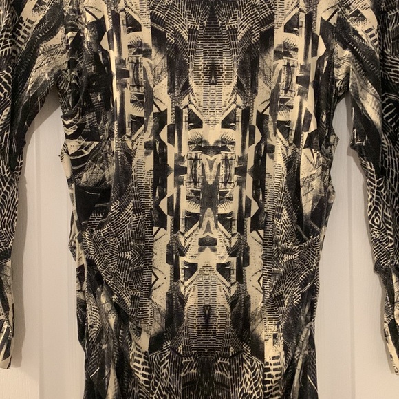 Great Artelier Nicole Miller dress - Picture 7 of 9